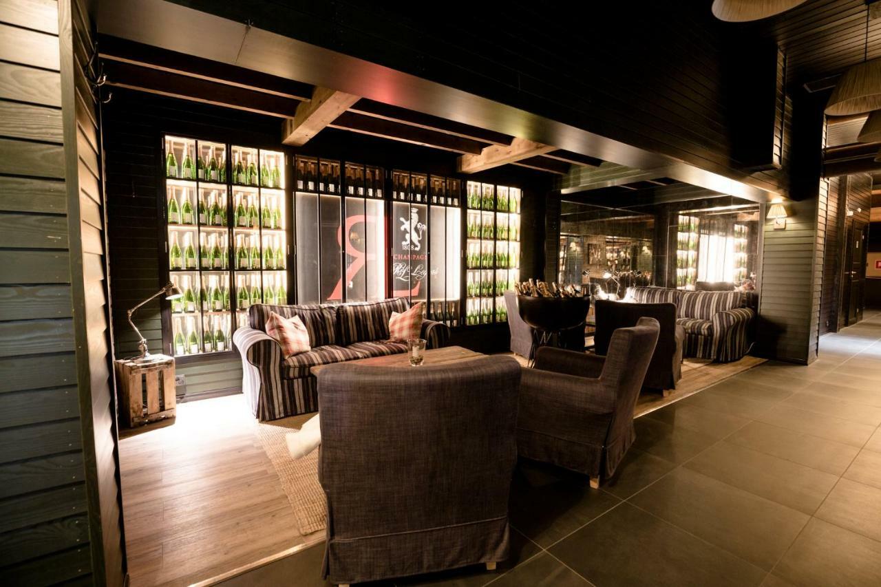 Design Hotel Леви Екстериор снимка